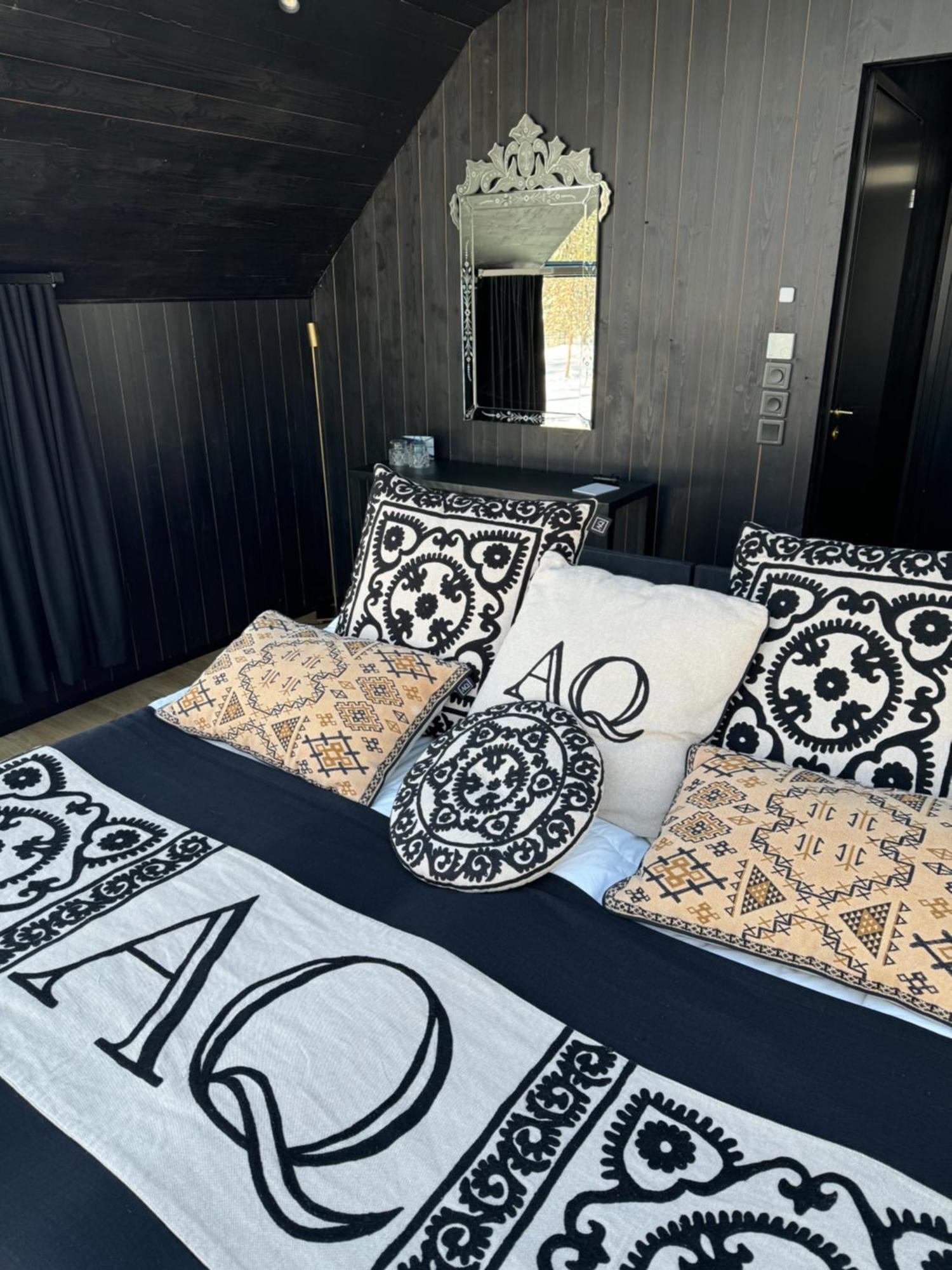 Aurora Queen Resort Igloos Saariselka Ngoại thất bức ảnh
